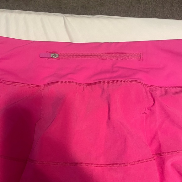 Lululemon pace rival - Picture 5 of 6